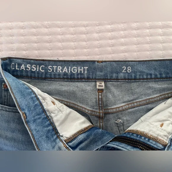 J.Crew Women’s Classic Straight High Rise Jeans - Size 28 - Picture 6 of 9